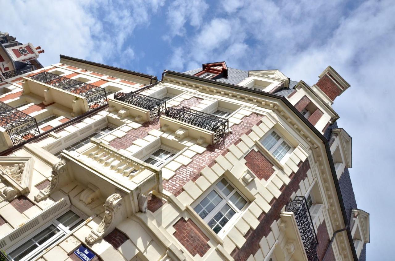 Hotel Le Fer A Cheval Trouville-sur-Mer Exteriér fotografie